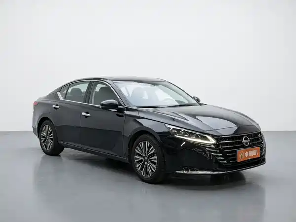Nissan Teana 2024