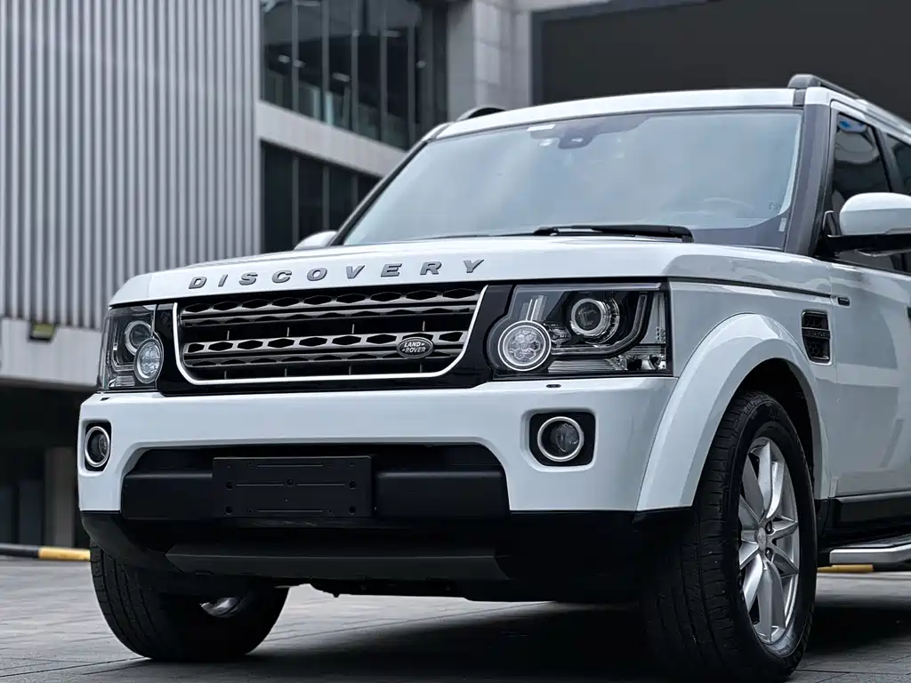 Land Rover Discovery 2016 — фото 2