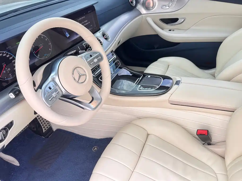 Mercedes-Benz E-Class 2020 — фото 13