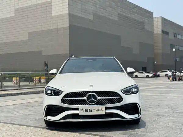 Mercedes-Benz C-Class 2023