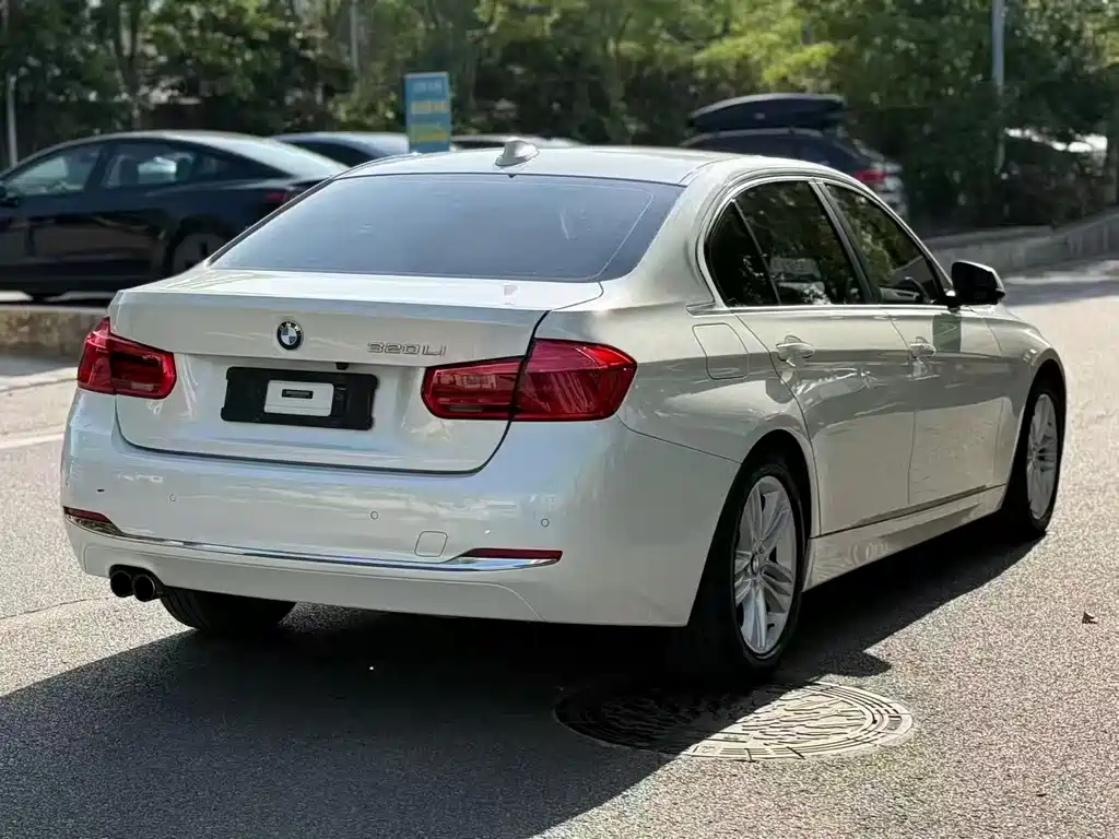 BMW 3 Series 2013 — фото 7