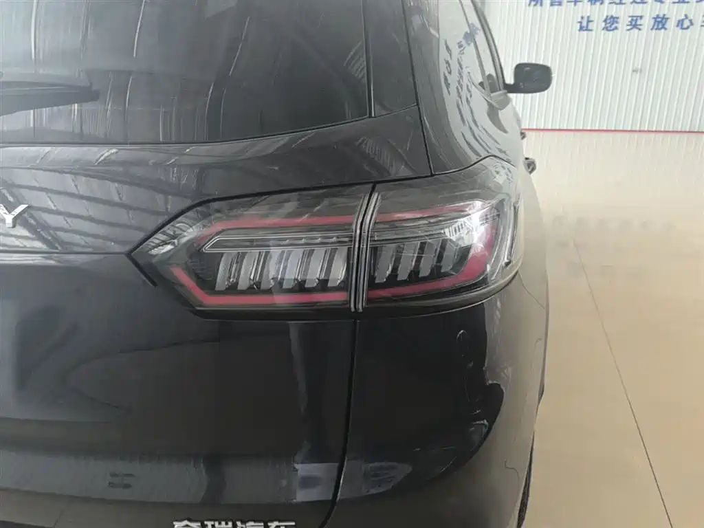 Chery Tiggo 8 PLUS 2023 — фото 8