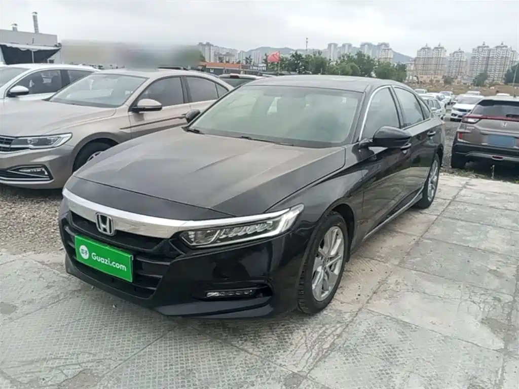 Honda Accord 2018 — фото 1