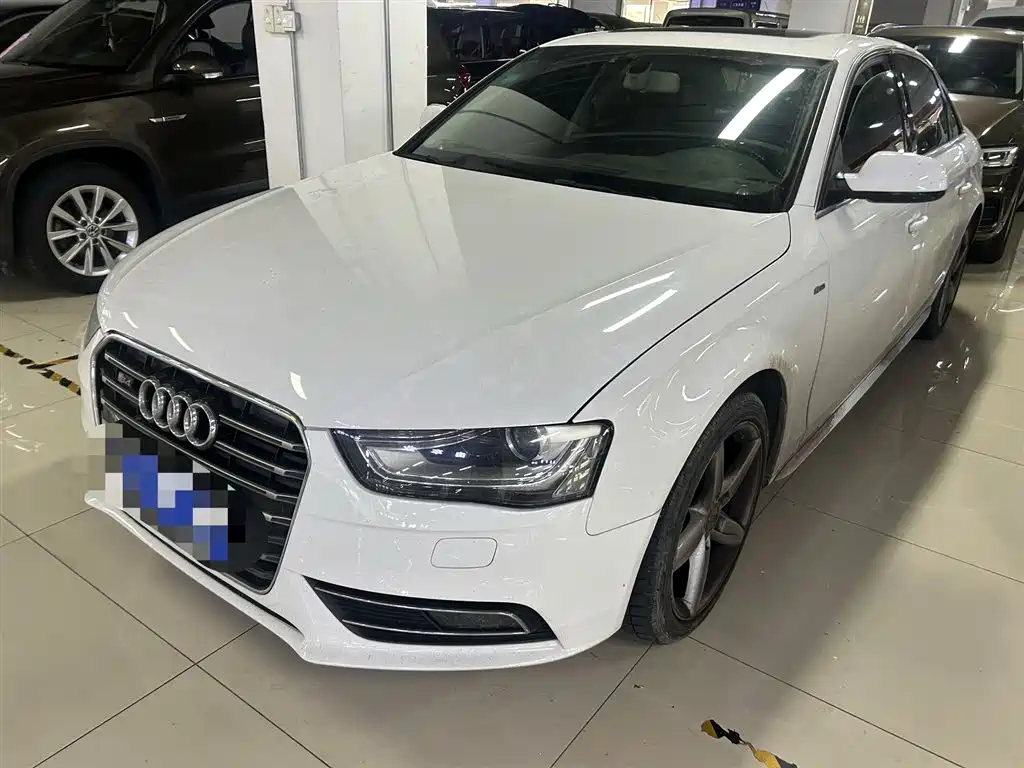 Audi A4L 2014