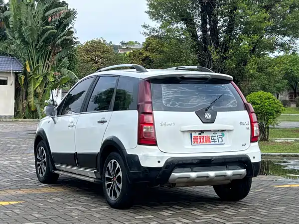 Dongfeng Jingyi X5 2015