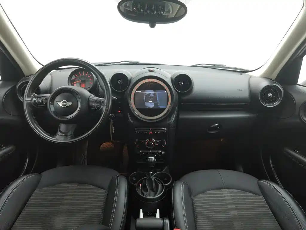 MINI Countryman 2016