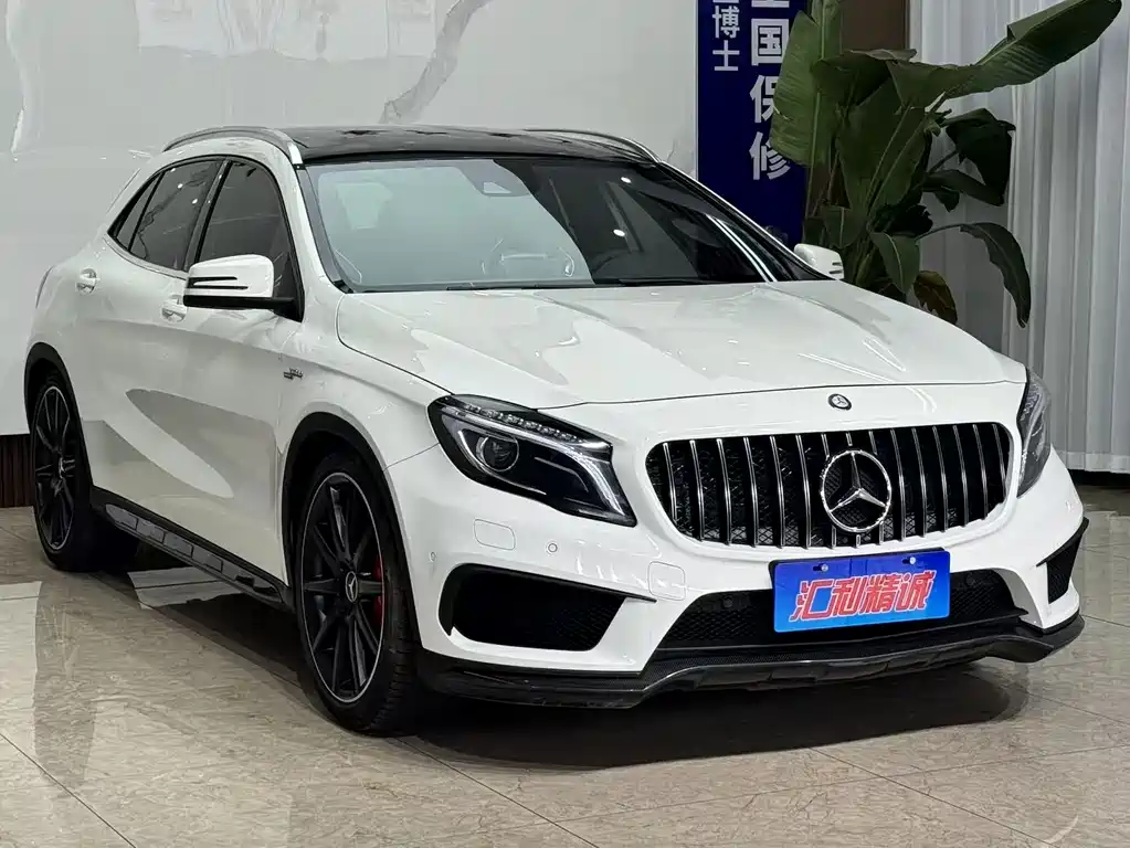 Mercedes-Benz GLA AMG 2016 — фото 2