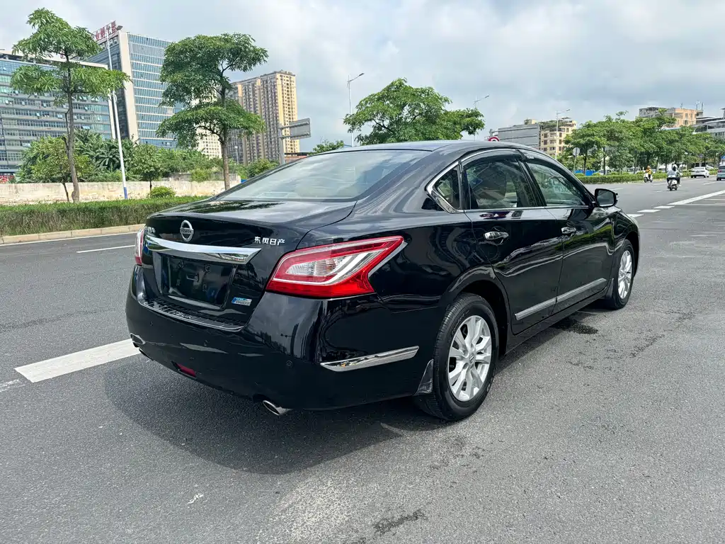 Nissan Teana 2013