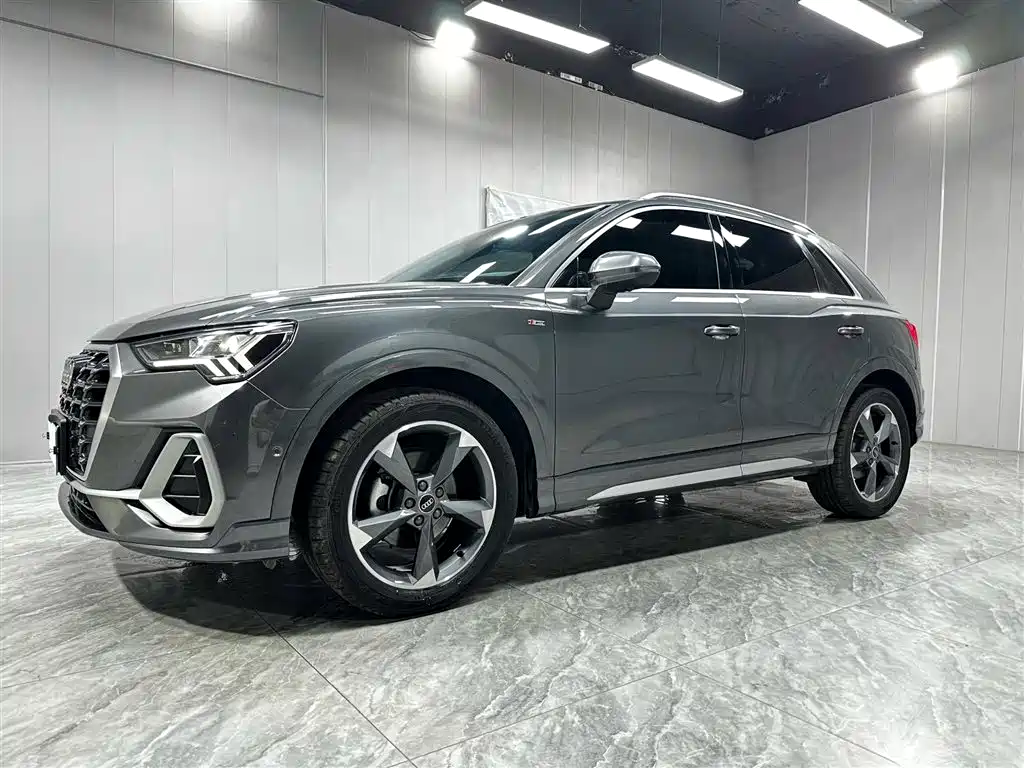 Audi Q3 2022 — фото 9