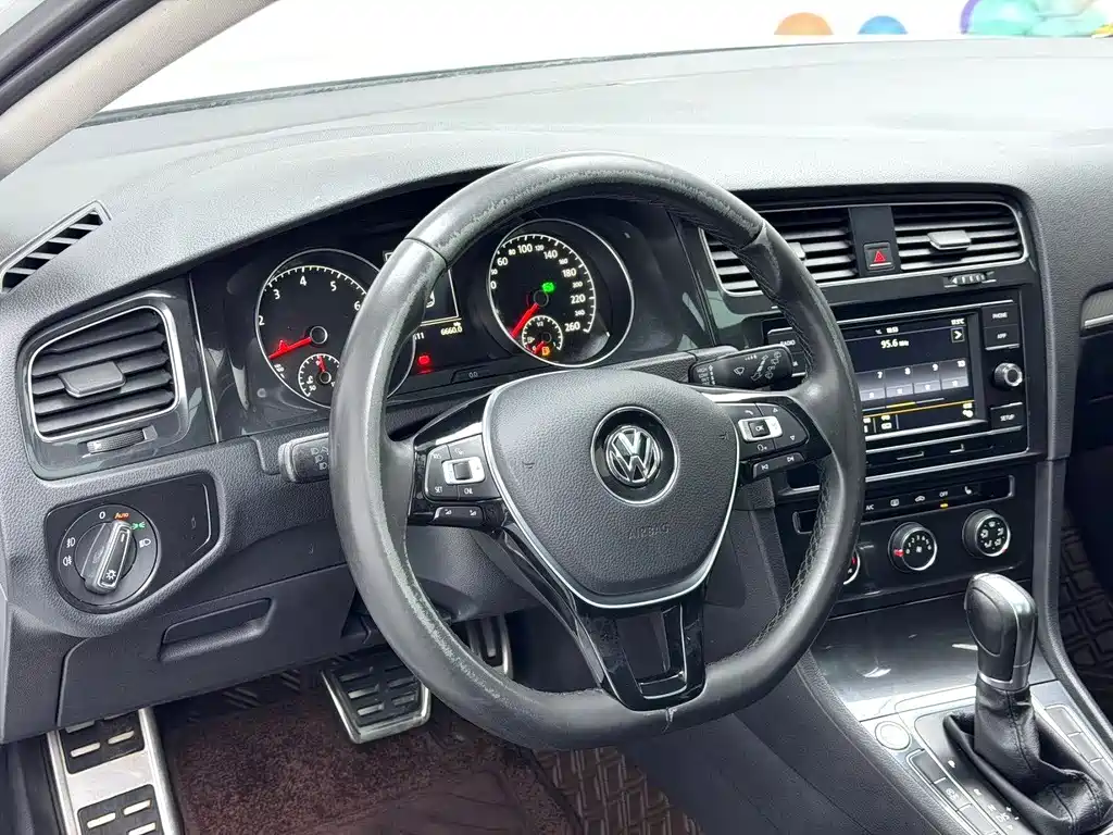 Volkswagen Golf 2017