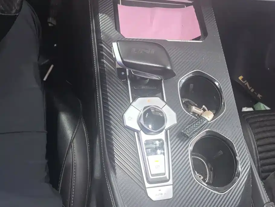 Changan UNI-K Smart Electronic Idd 2023 — фото 16