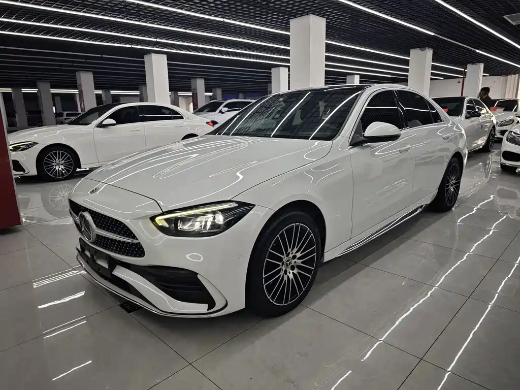 Mercedes-Benz C-Class 2021