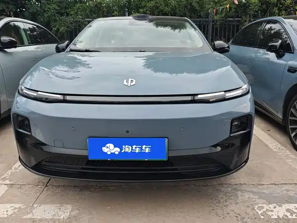 Leapmotor B01 2025