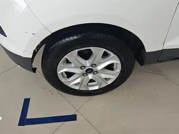 Ford EcoSport 2014
