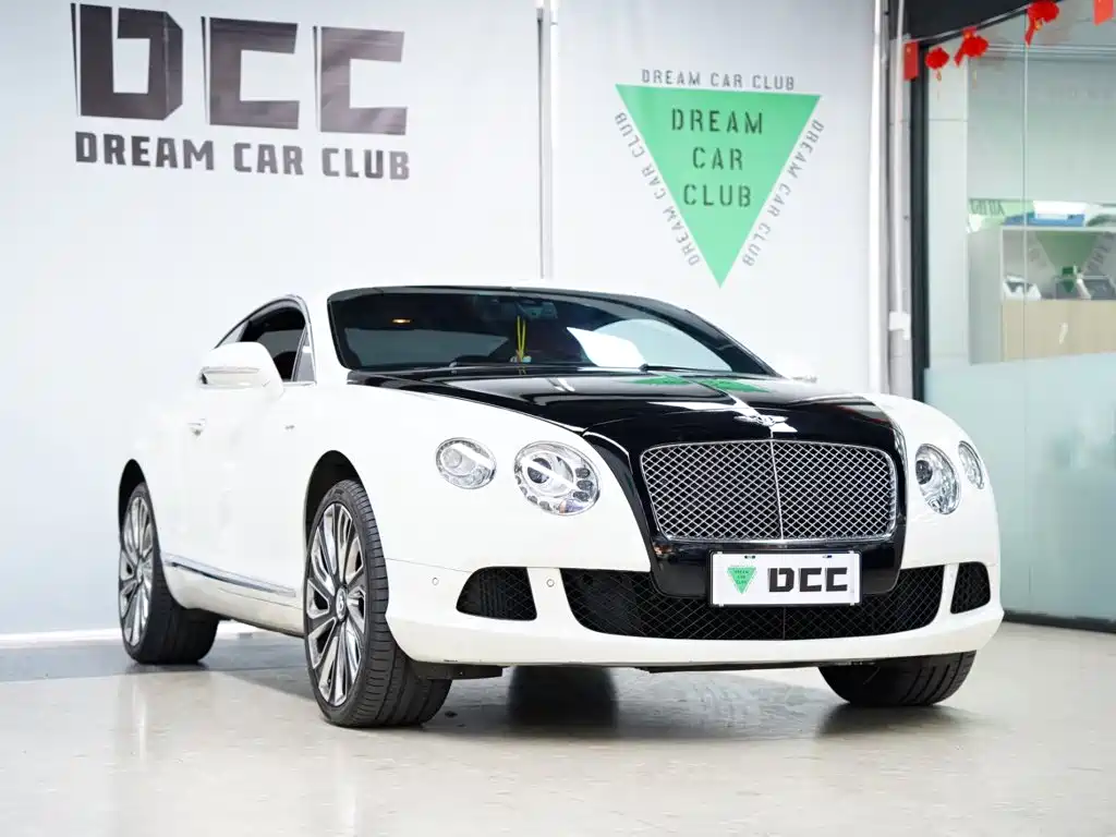 Bentley Continental 2012 — фото 12
