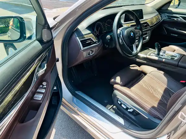 BMW 7 Series 2017