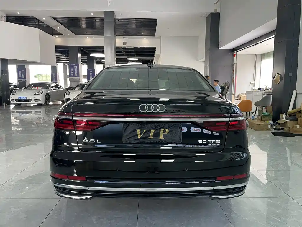 Audi A8 2025 — фото 5