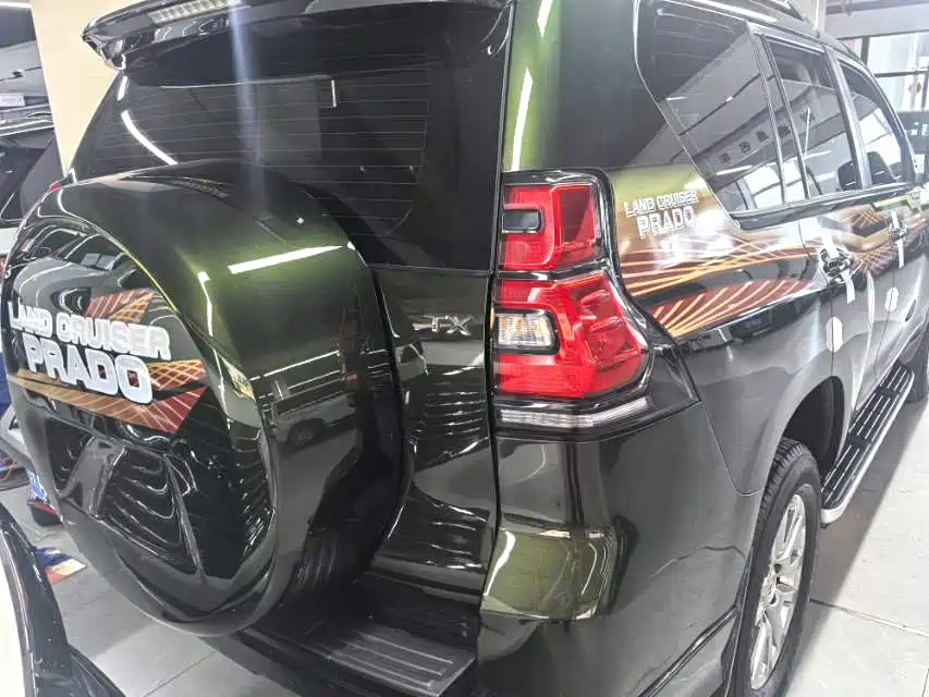 Toyota Prado 2019 — фото 6