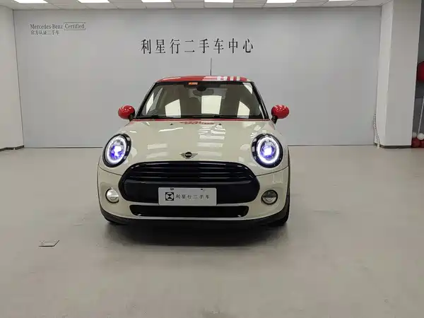MINI MINI 2019