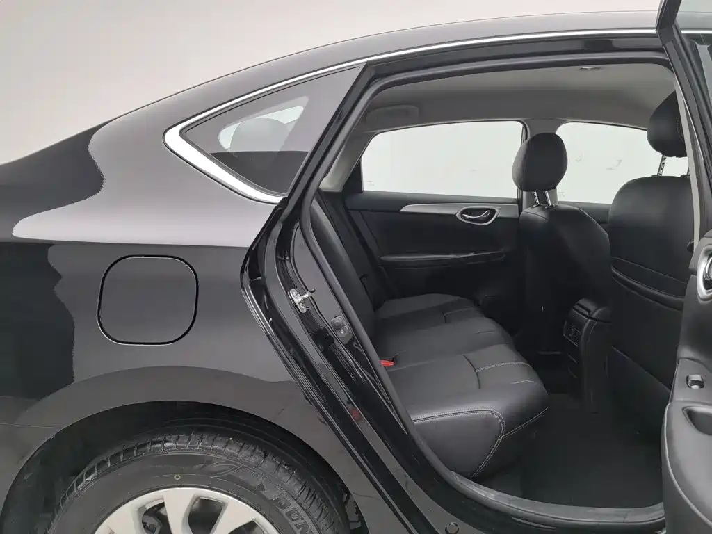 Nissan Sylphy 2022 — фото 15