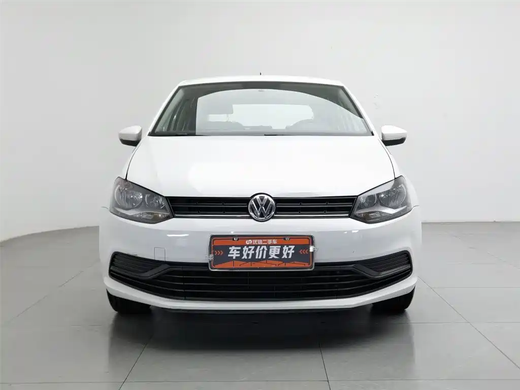 Volkswagen Polo 2015 — фото 3