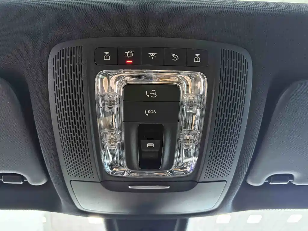 Mercedes-Benz GLB 2020 — фото 16