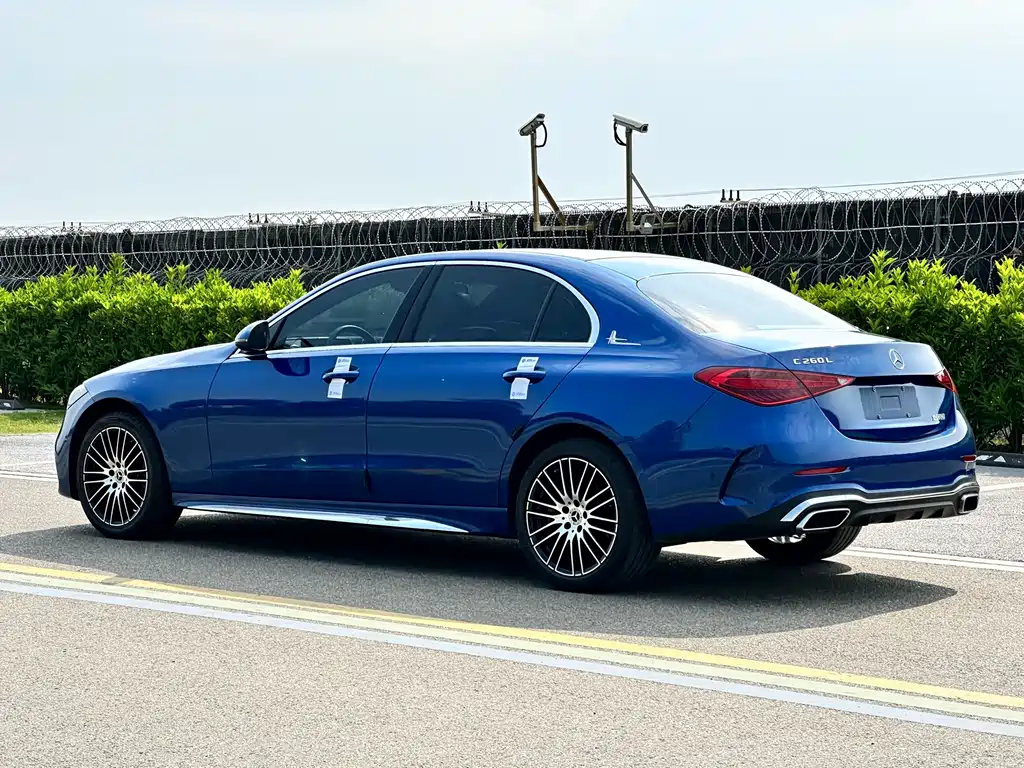Mercedes-Benz C-Class 2022 — фото 5