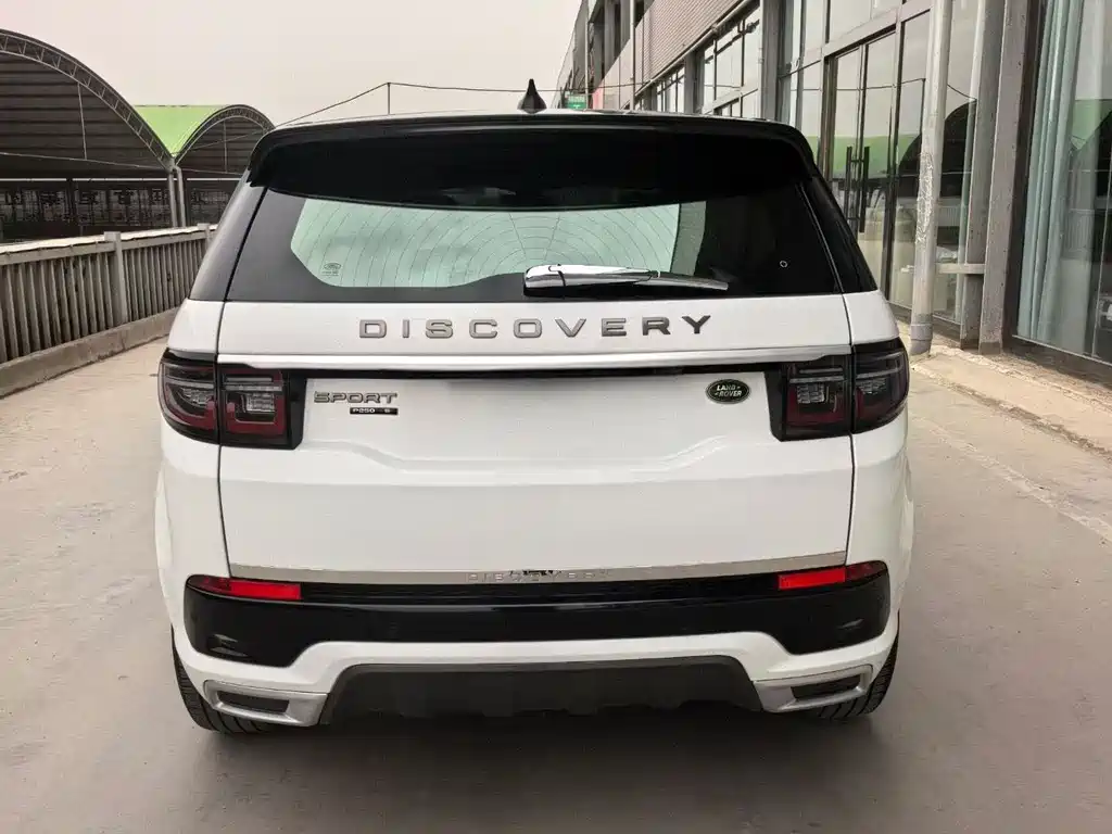 Land Rover Discovery Sport 2020 — фото 5