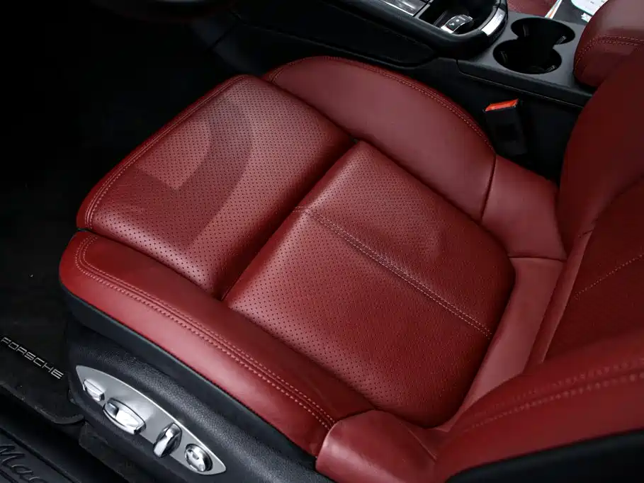 Porsche Macan 2023 — фото 13