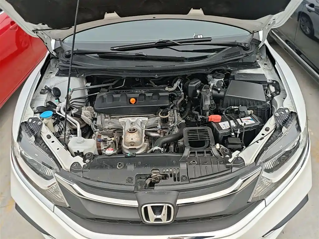 Honda Jade 2018 — фото 16