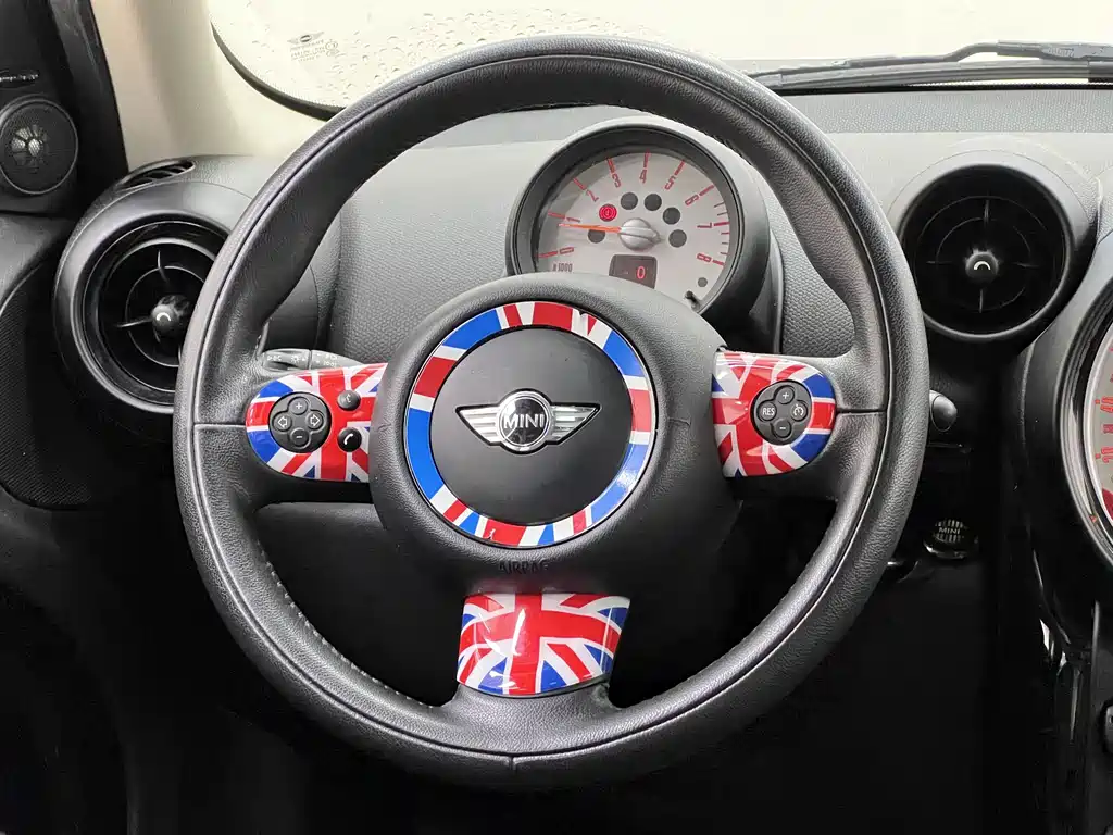 MINI Countryman 2014 — фото 28