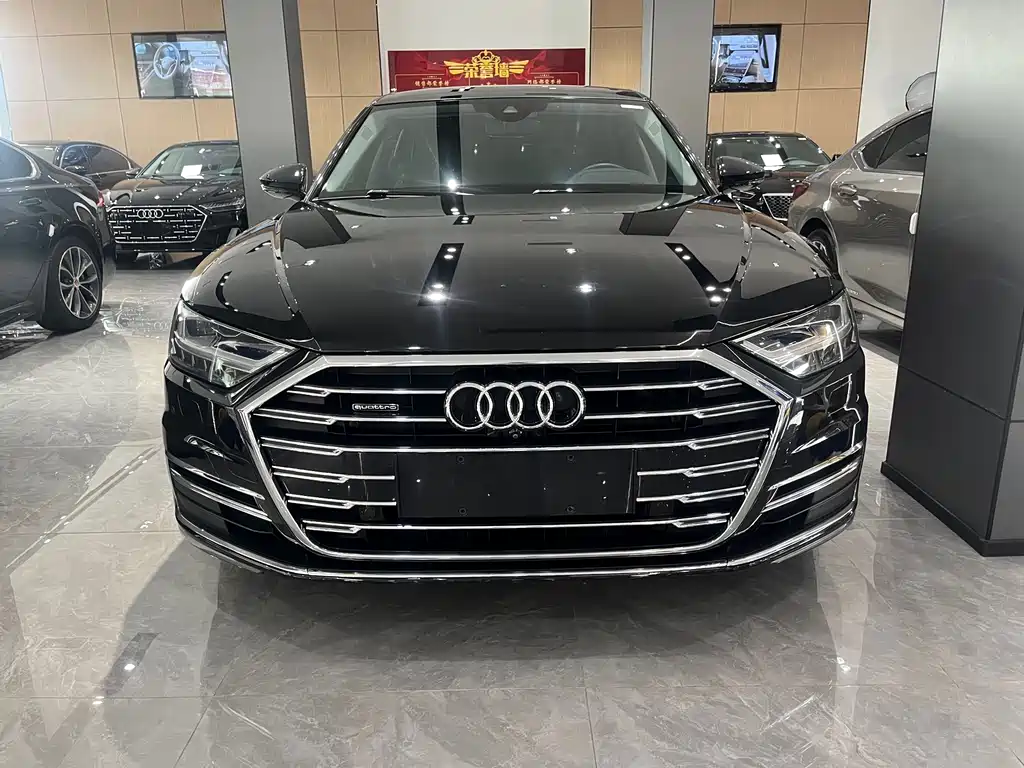 Audi A8 2018 — фото 2
