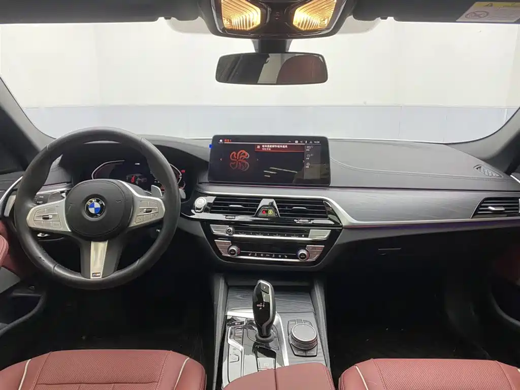 BMW 5 Series 2023 — фото 14