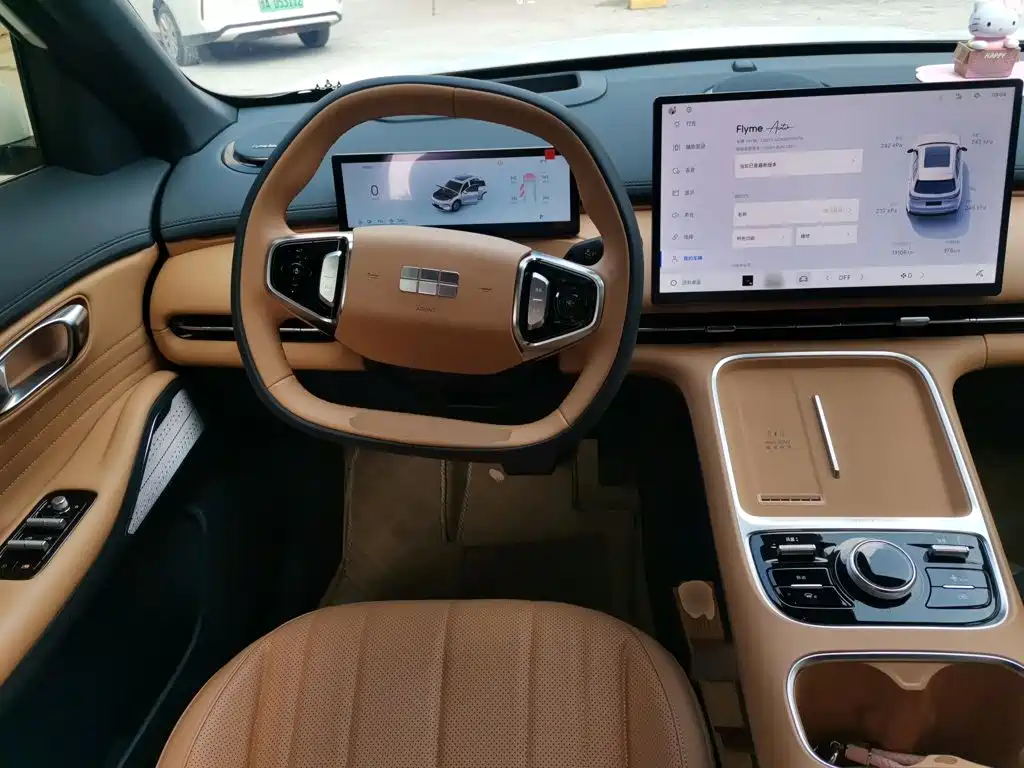 Geely Galaxy Starship 7 2025 — фото 11