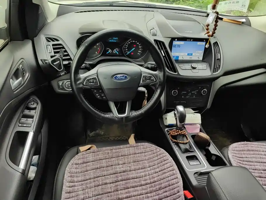Ford Kuga 2020 — фото 13