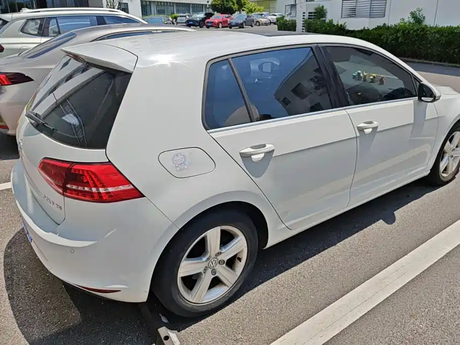 Volkswagen Golf 2014