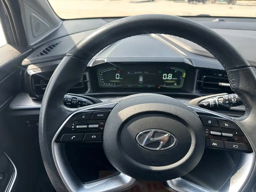 Hyundai Custin 2023 — фото 12