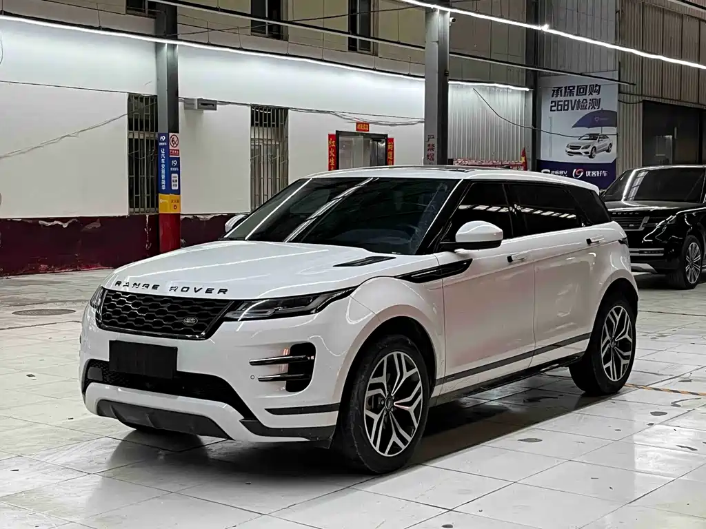 Land Rover Evoque 2021 — фото 1