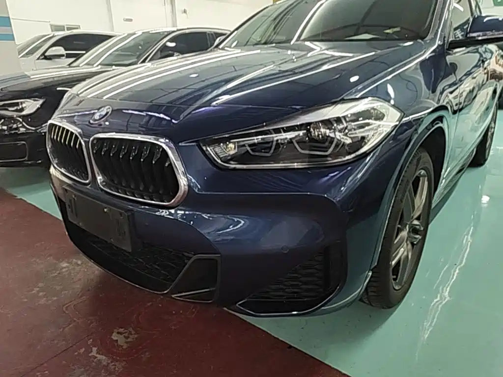 BMW X2 2021 — фото 24