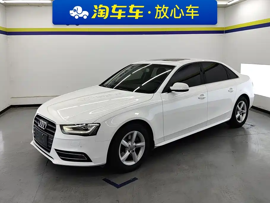 Audi A4L 2015 — фото 1