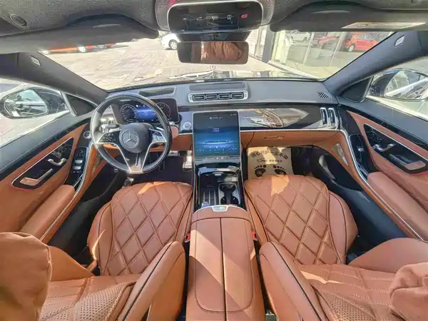 Mercedes-Benz Maybach S-Class 2024