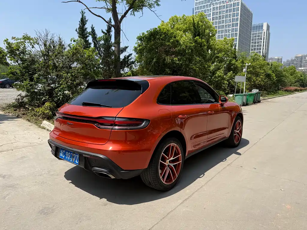 Porsche Macan 2022 — фото 4
