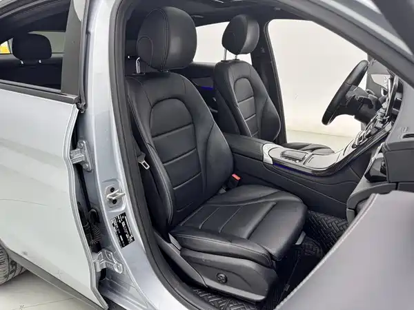 Mercedes-Benz GLC Coupe 2021