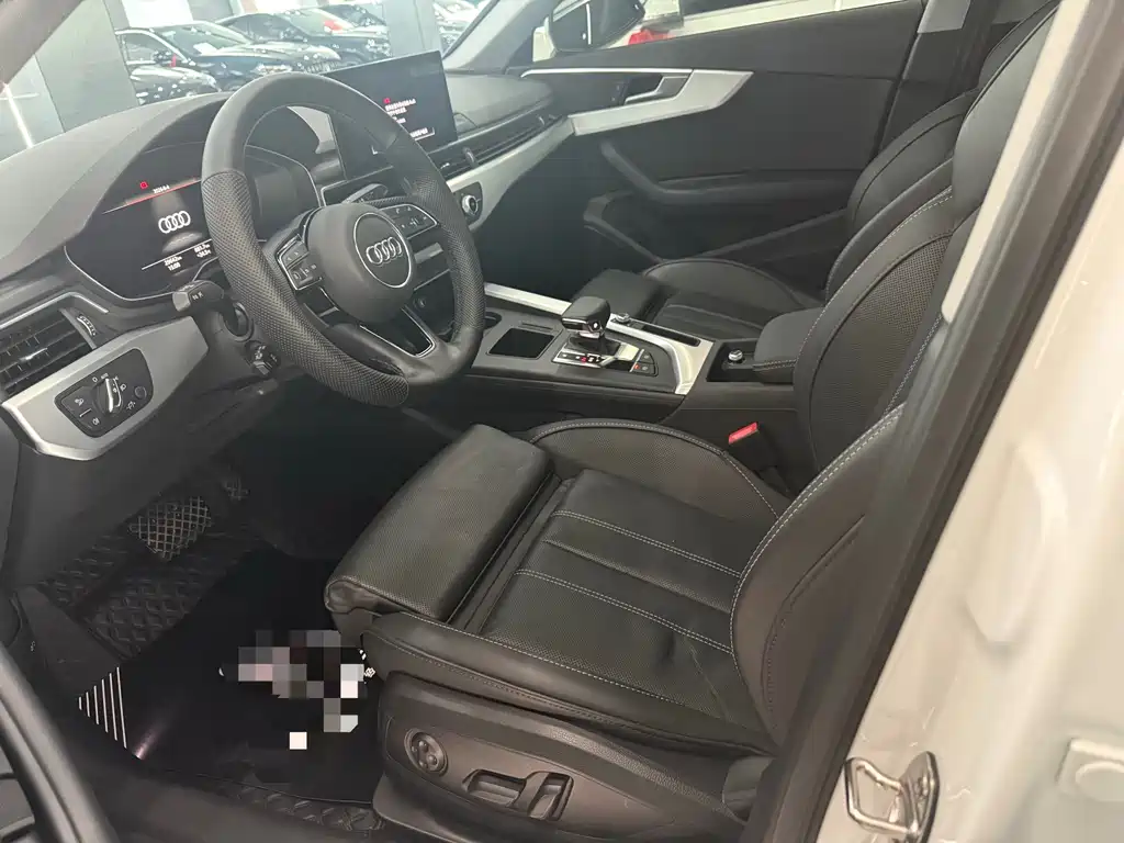 Audi A4L 2023