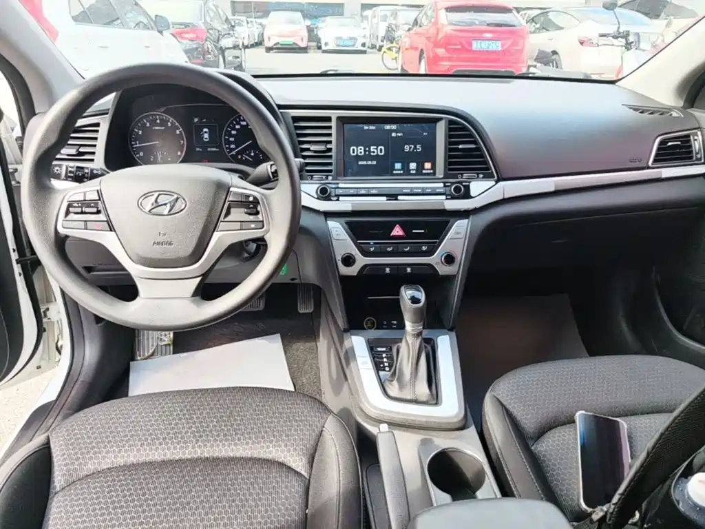 Hyundai Celesta 2018 — фото 10