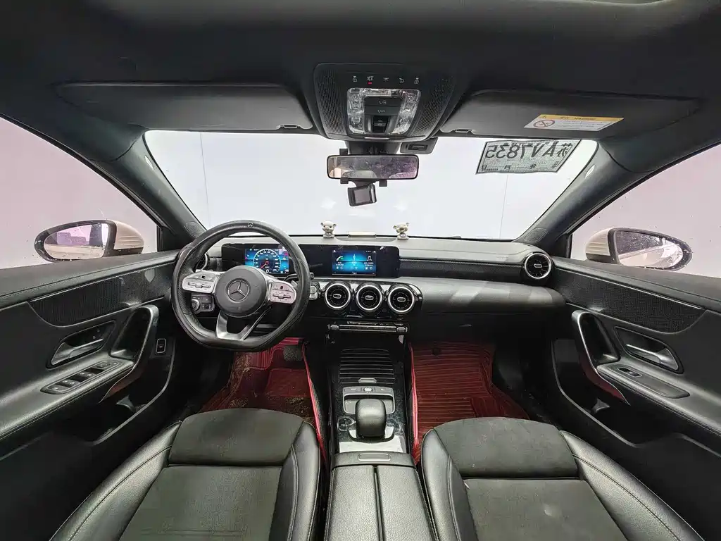 Mercedes-Benz A-Class 2019 — фото 10