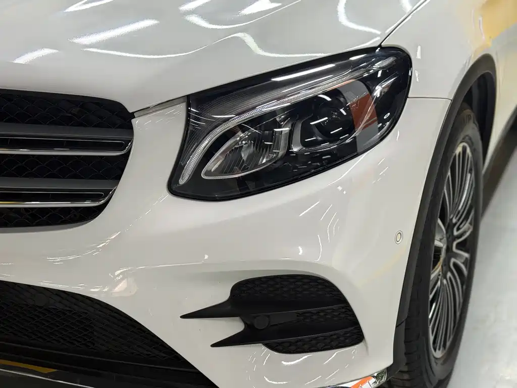 Mercedes-Benz GLC 2019 — фото 23