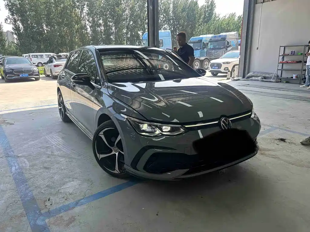 Volkswagen Golf 2022