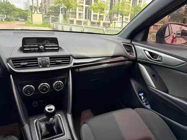 Mazda CX-4 2017