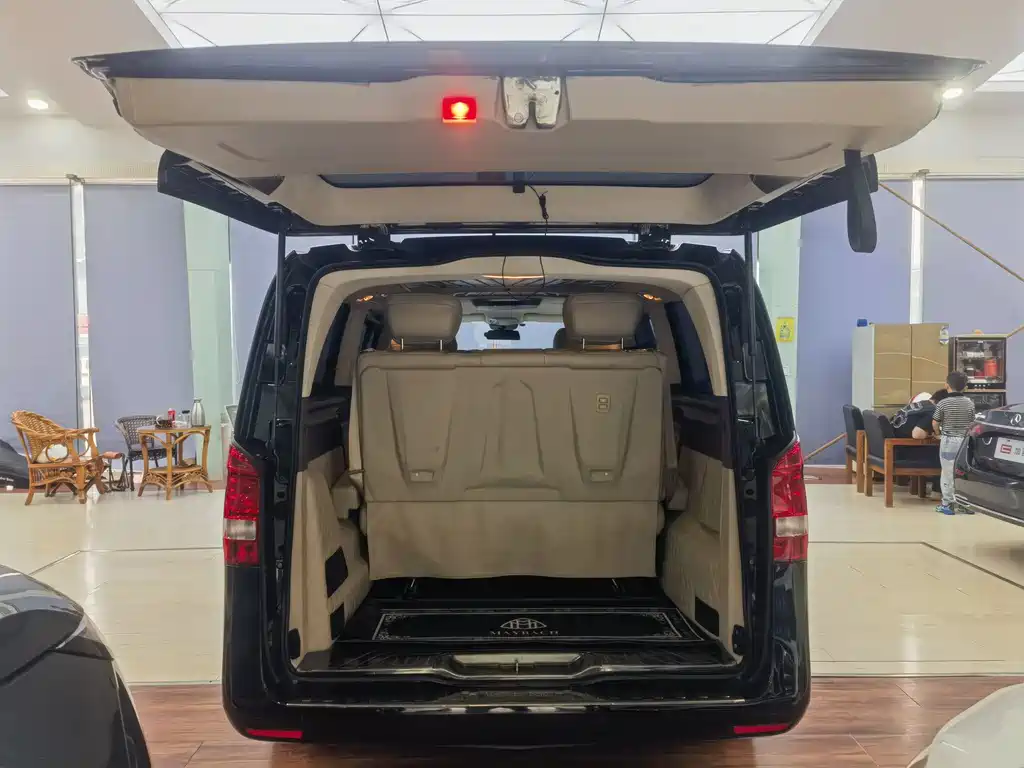 Mercedes-Benz Vito 2018 — фото 14